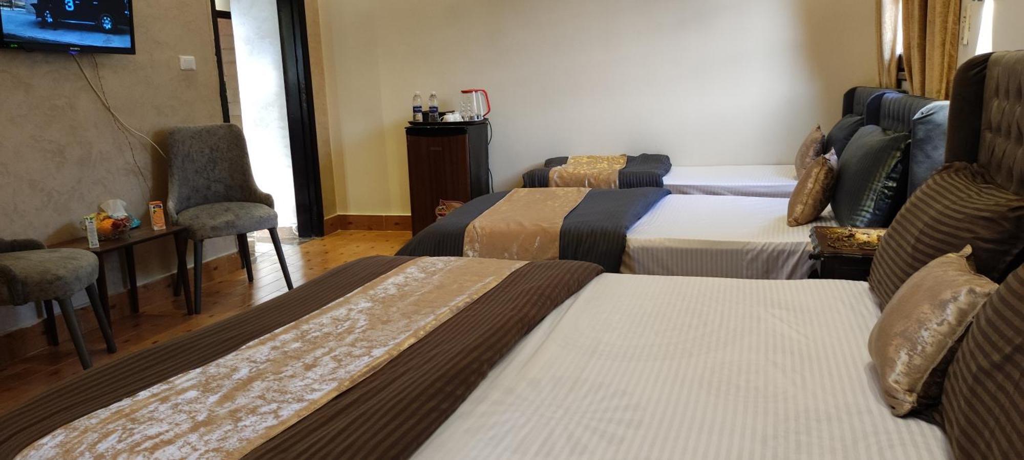 Pyramids Kingdom - Guest House Kafret el-Gabal Екстериор снимка