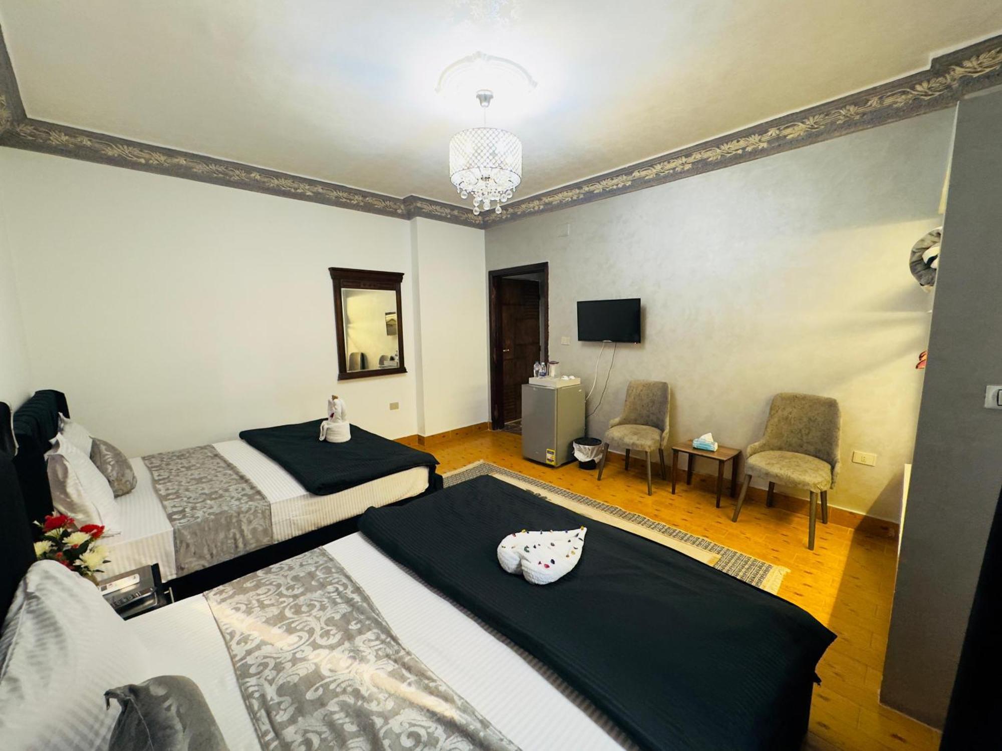 Pyramids Kingdom - Guest House Kafret el-Gabal Екстериор снимка