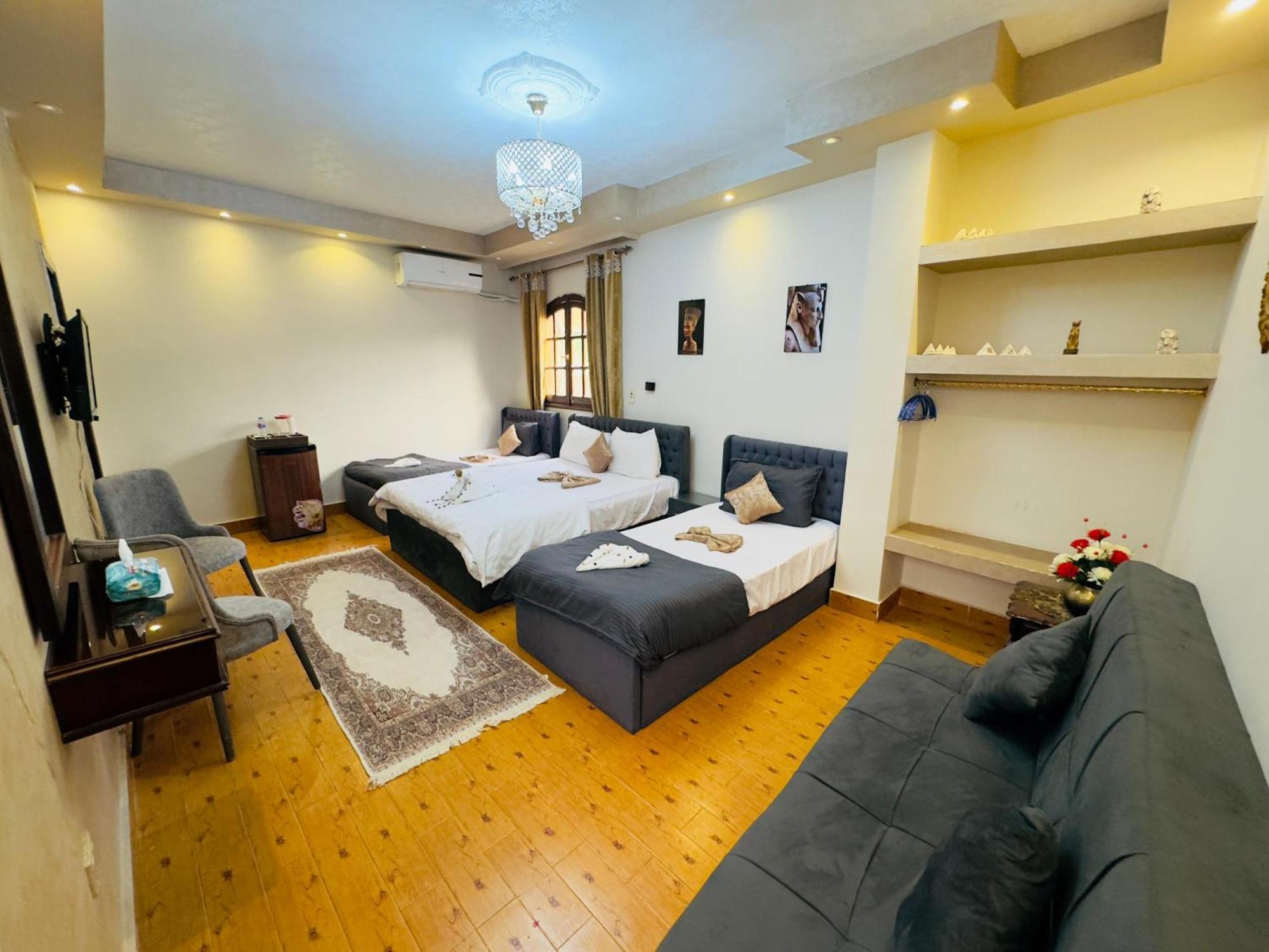 Pyramids Kingdom - Guest House Kafret el-Gabal Екстериор снимка